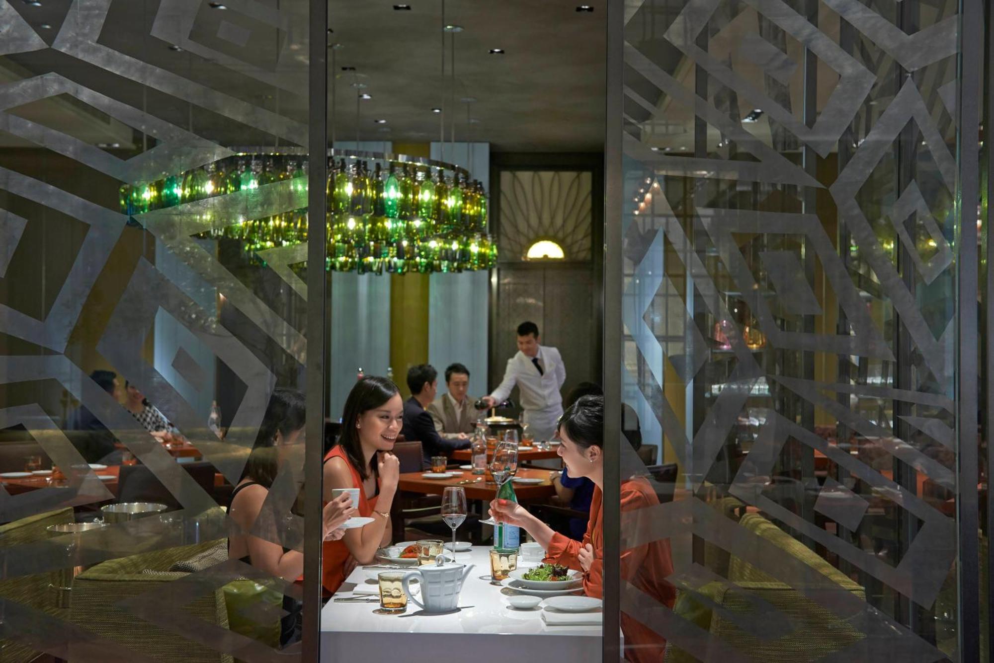 Mandarin Oriental Taipei Hotel Exterior foto