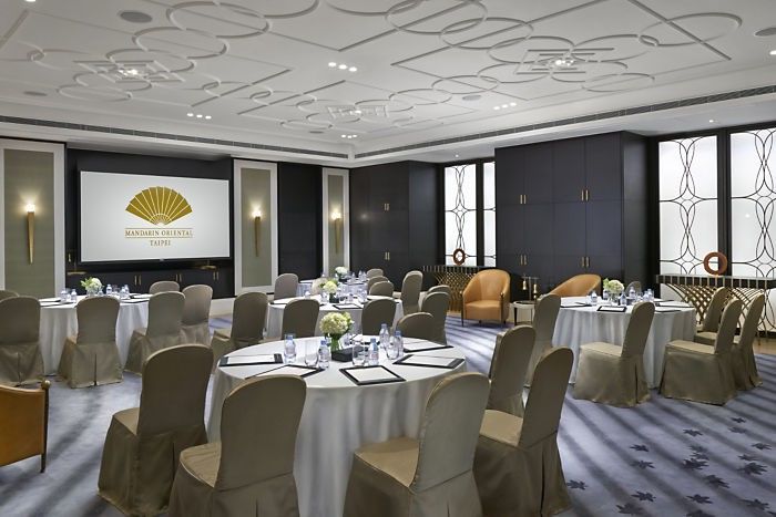 Mandarin Oriental Taipei Hotel Exterior foto