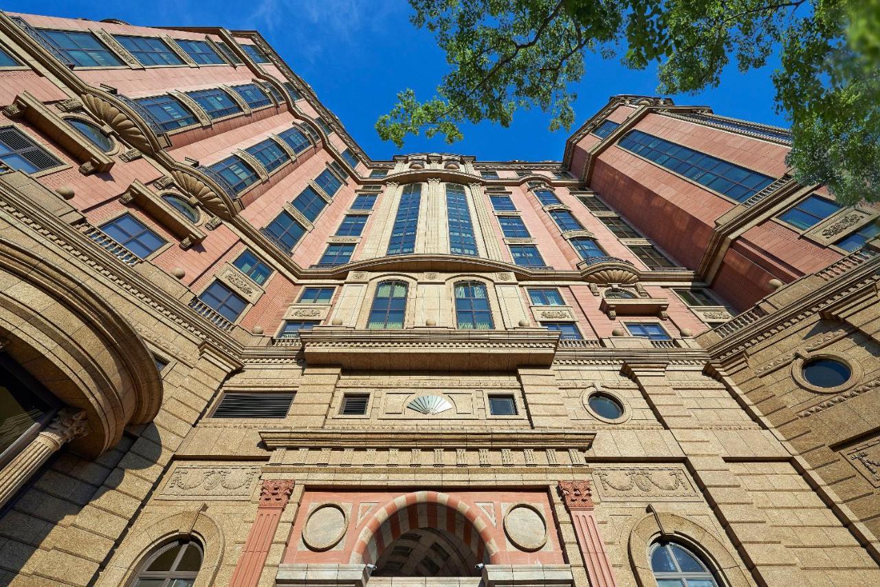 Mandarin Oriental Taipei Hotel Exterior foto