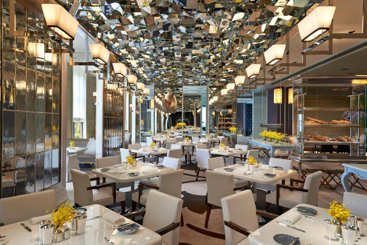 Mandarin Oriental Taipei Hotel Exterior foto